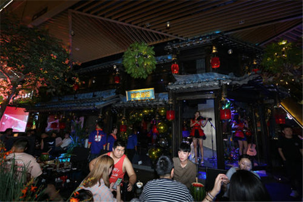武汉十大热门酒吧排名，武汉酒吧都有哪些